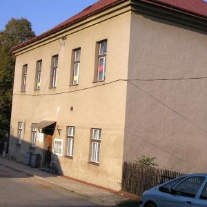 Pohled na školu
